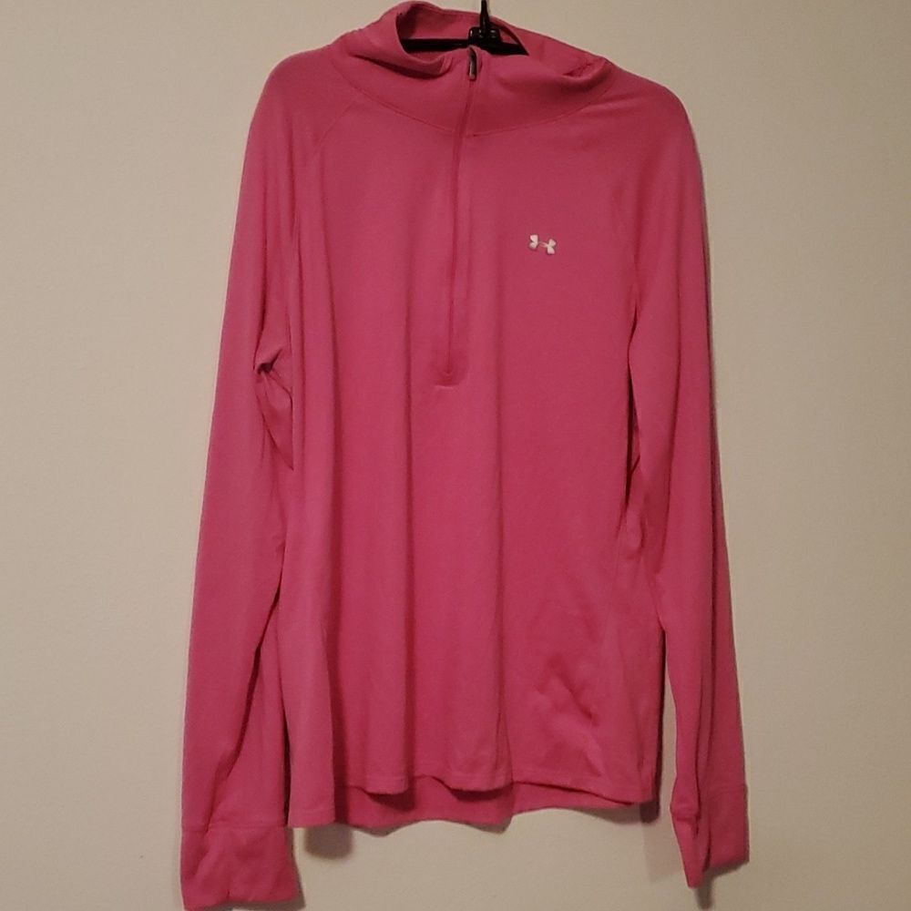 Under Armour womanxL semi fit top